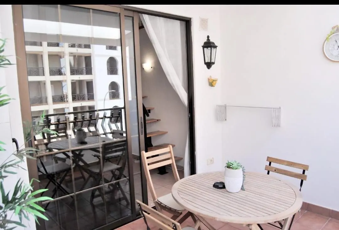 Mara'S House With Heated Pool, Air Con And Second Mezzanine Bedroom Los Cristianos  Apartment