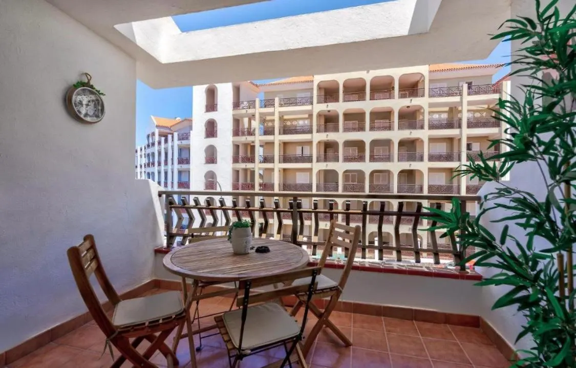 Apartment Mara'S House With Heated Pool, Air Con And Second Mezzanine Bedroom Los Cristianos  Spain