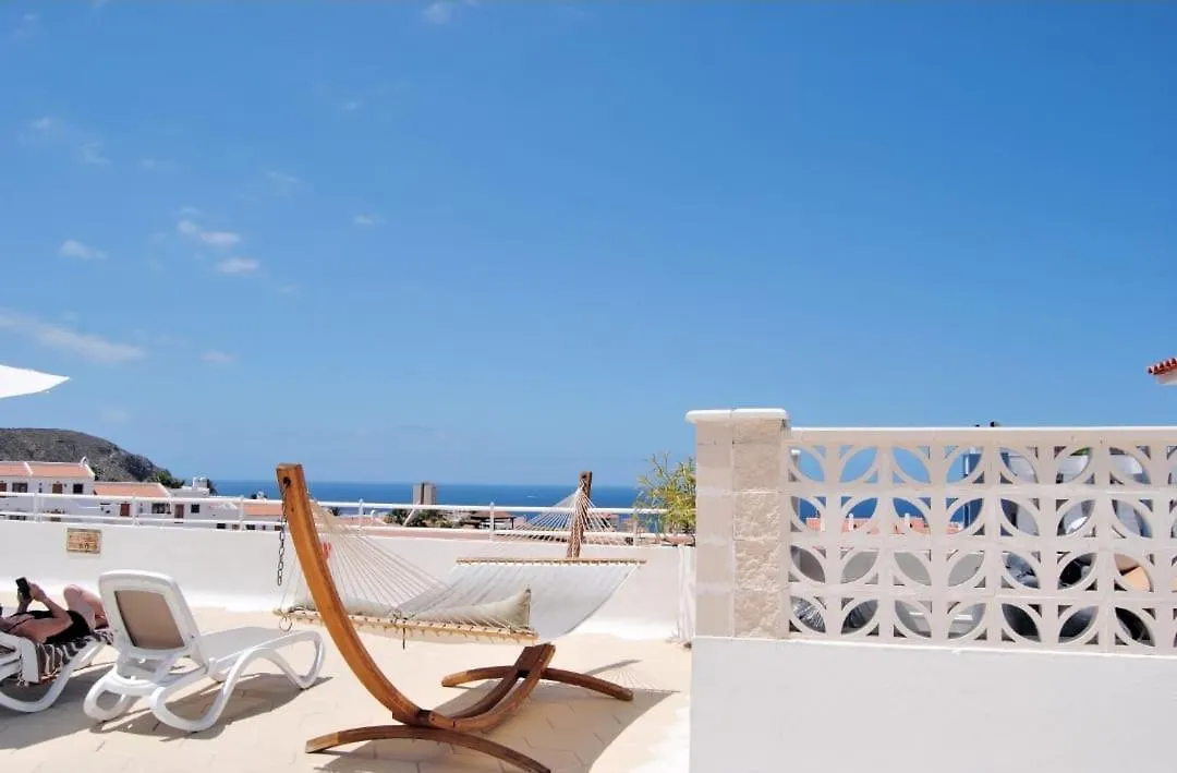 Apartment Mara'S House With Heated Pool, Air Con And Second Mezzanine Bedroom Los Cristianos