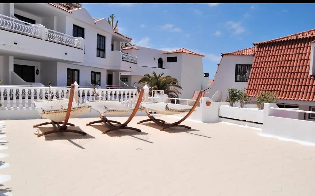 Mara'S House With Heated Pool, Air Con And Second Mezzanine Bedroom Los Cristianos  0*, Los Cristianos (Tenerife)